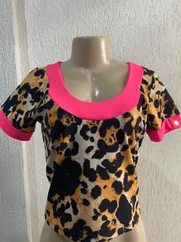 Crooped tamanho m R$25,00 novo 