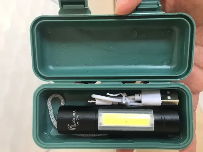 Lanterna Usb Potente Recarregável Tática (3 Modos) - Garantia