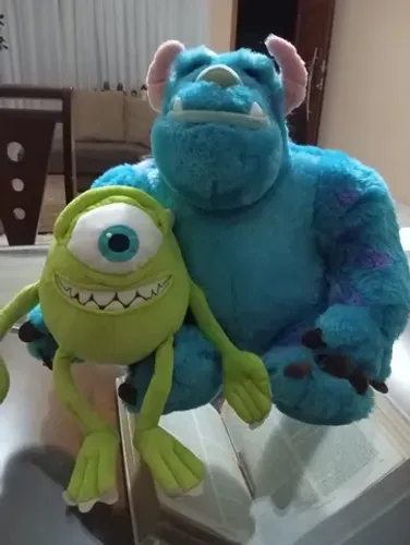Pelúcias monstros s.a