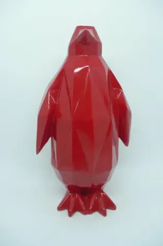 2 pinguins - vermelho e preto de resina plastica - novos - na caixa
