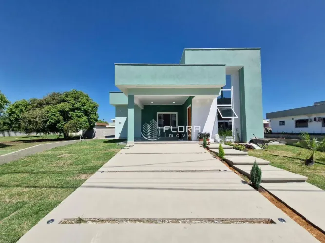 Casa com 3 dormitórios à venda, 132 m² por R$ 650.000,00 - São José de Imbassai - Maricá/R