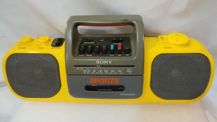 Rádio gravador sony sports antigo modelo cfs-905 raro estado p/ colecionadores!