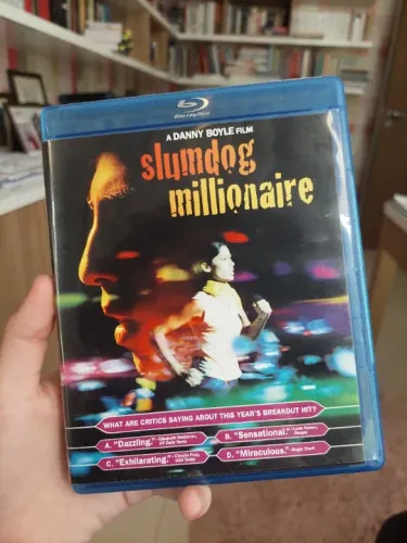 Slumdog Millionaire Blu-ray