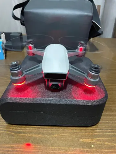 Drone DJI Spark Kit Fly More