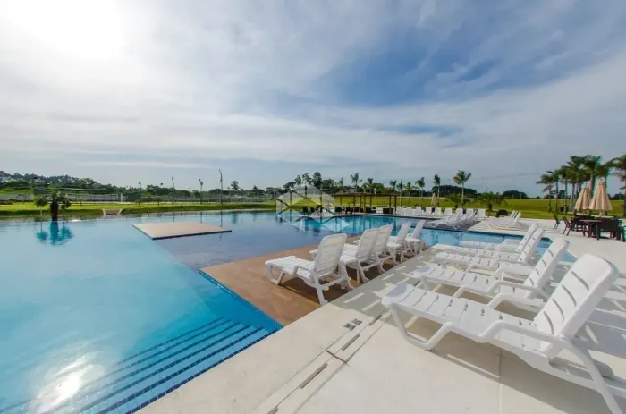Terreno com 420m² privativos, Condomínio Reservas do Lago, Nova Santa Rita