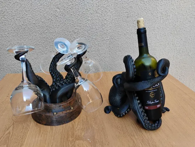 Suporte de Garrafa de vinho e taças Piratas do Caribe