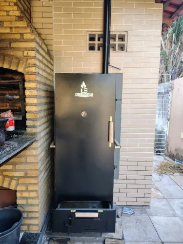 Defumadora vertical LB