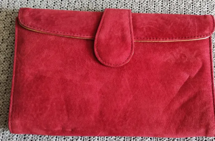 Clutch vinho de camurça