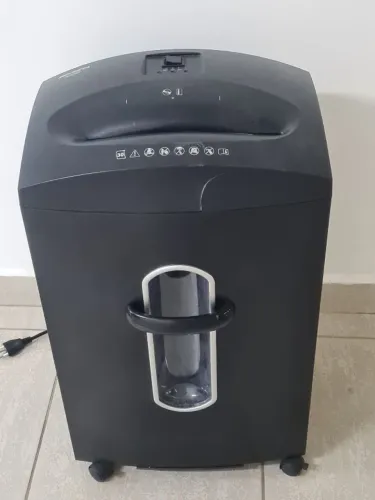 Fragmentadora Secreta S 300 D 127 Volts 30 folhas - 31 litros