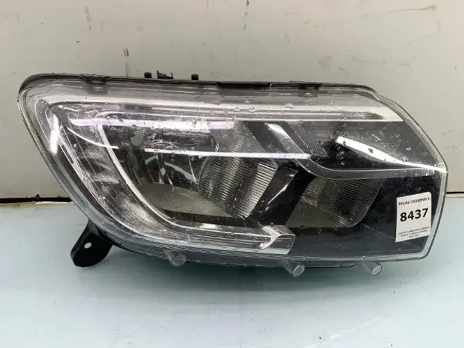 Farol DIREITO Renault Logan Sandero 2020/2024    etq8437