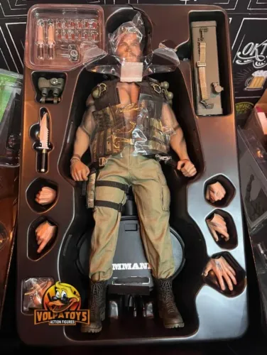 Jhon Matrix Commando Hot Toys MMS276