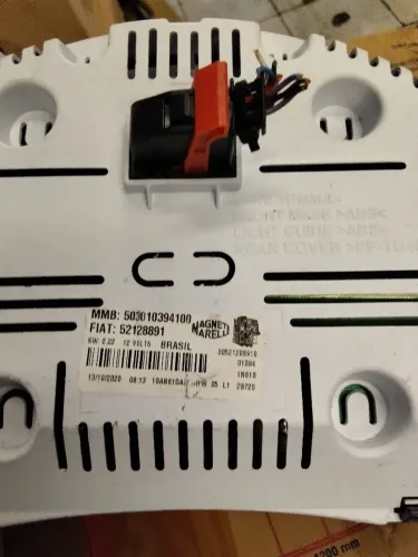 Painel de instrumentos Fiat Mobi 52128891