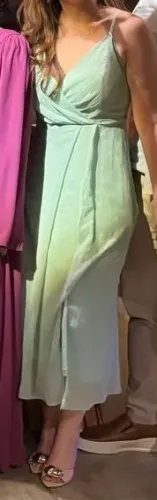 Vestido midi verde