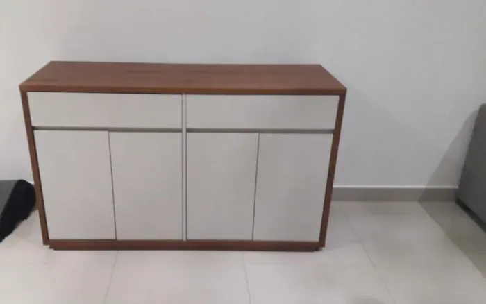 Buffet de madeira