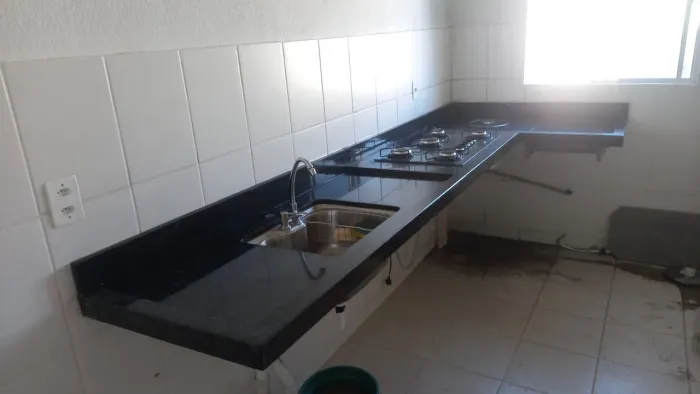 Pia de cozinha nova, em aço inox preço só no ato do orçamento  valores muda com  a cor 