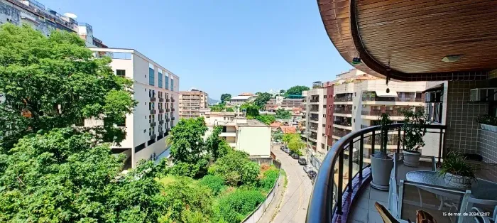 Magnífico, sol da manhã, vista panorâmica, 140 m2, salão, 3 quartos, suíte, 2 vagas e laze