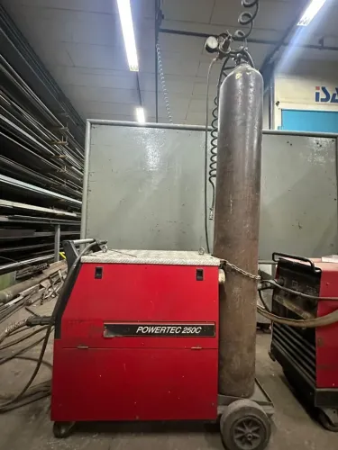 Maquina De Solda Mig Lincoln Powertec 250c / com 01 Cilindro