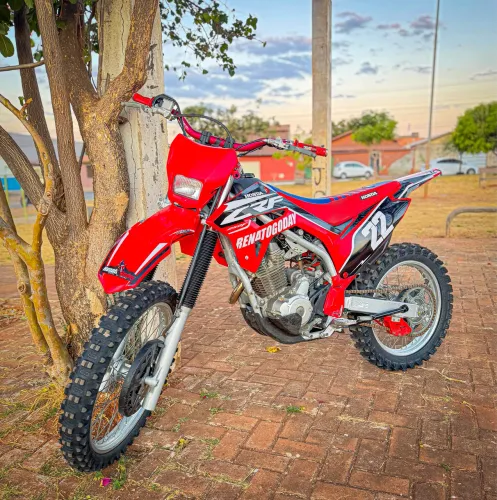 CRF 250F / 2024 / MOTOSHOW / PROZONA 