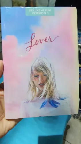 CD Taylor Swift - Lover - Deluxe Album Version 1 Lacrado