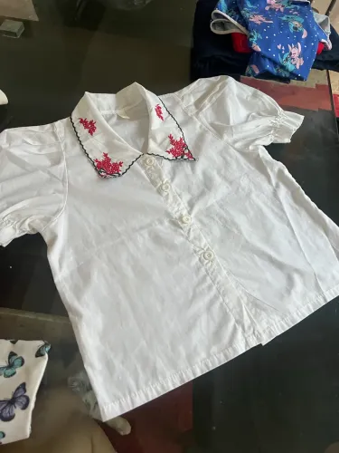 Blusa branca bufante infantil