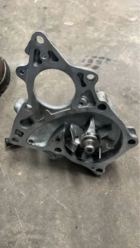 Bomba De Água Motor Toyota Hilux 2.8 2018 Original 
