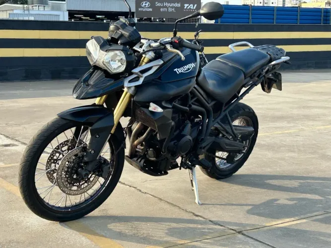 Triumph Tiger 800