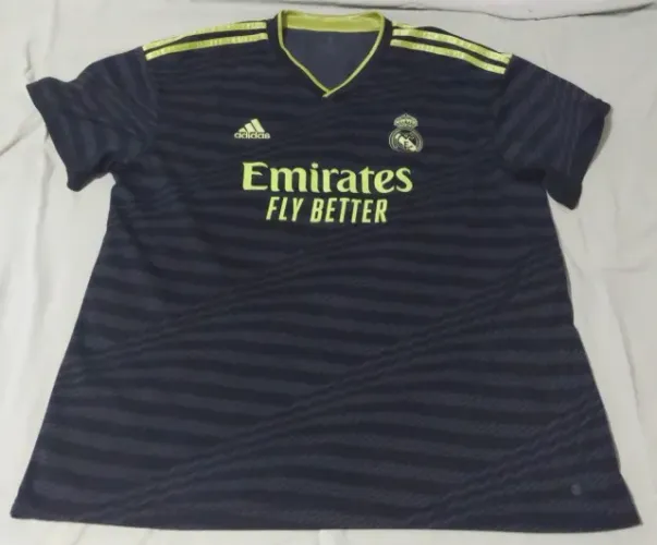 Camisa Real Madrid Preta 22/23 Adidas 2GG