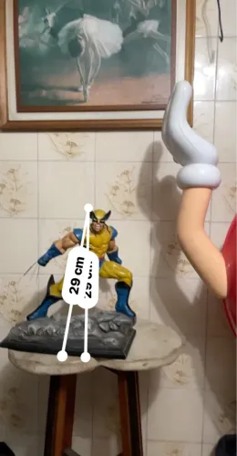 Action Figure Wolverine - Marvel resina