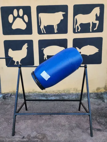Misturador de ração manual
