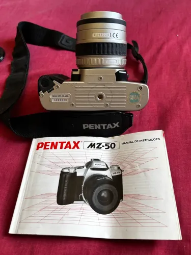 Máquina Pentax MZ-50