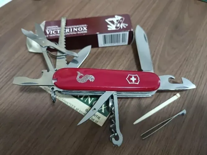Canivete Suiço Victorinox - Modelo Angler dos Anos 90