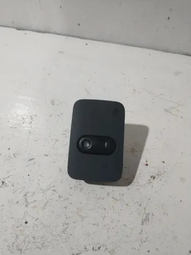 Botão de desembaçador Renault Clio 2004