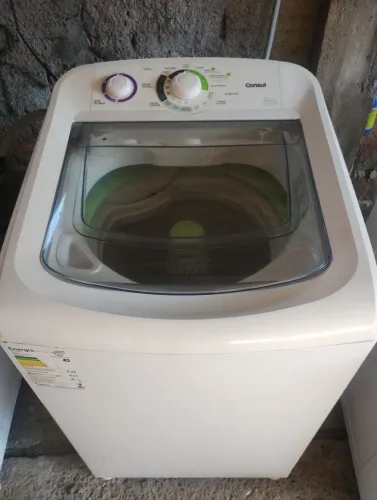 Máquina de lavar roupas Consul 8 kg semi nova 110v