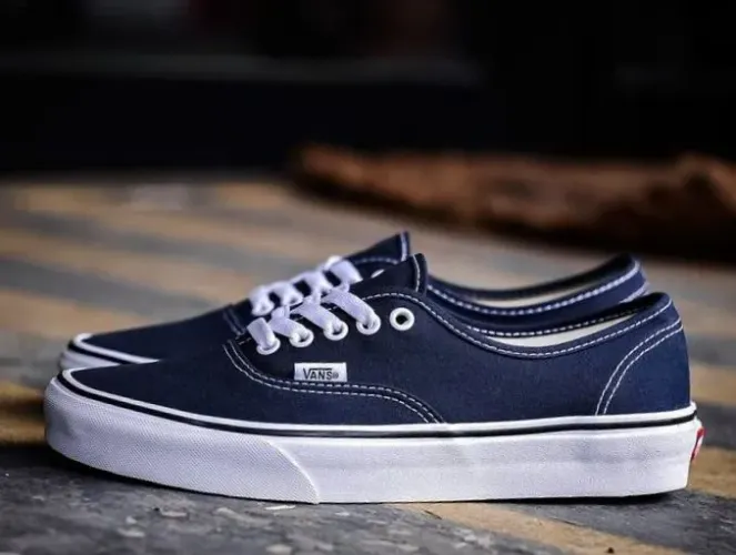 Tênis Vans Authentic Azul