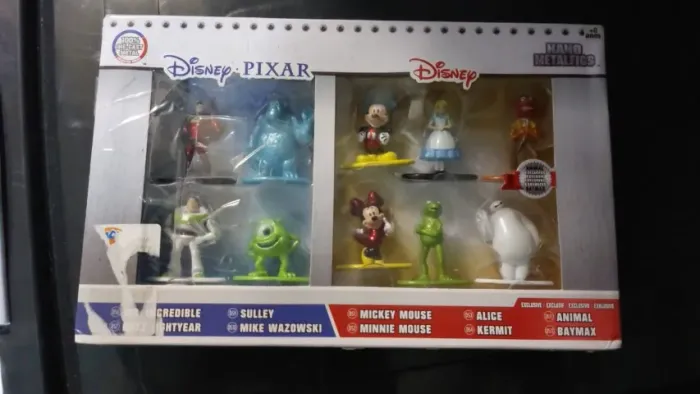 Box Disney Pixar - Metalfigs - DieCast - Jada 8 personagens - Lacrado