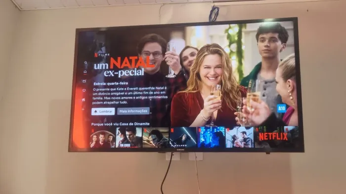 TV Samsung smart de 43 polegadas 