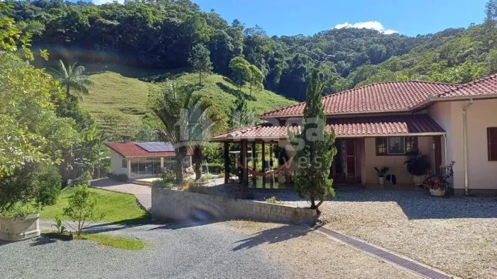 Sítio à venda em Nova Trento/SC