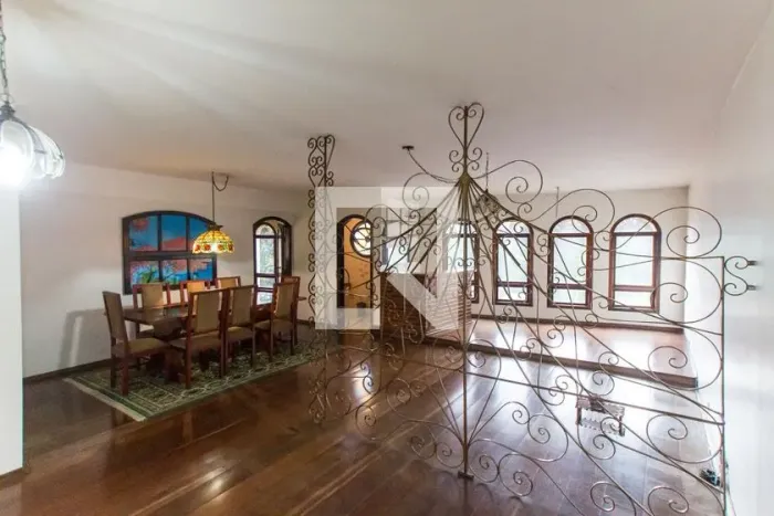 Casa à Venda - Tucuruvi, 4 Quartos, 260 m2
