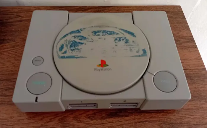 Playstation 1 Para concerto/Retirada de Peças