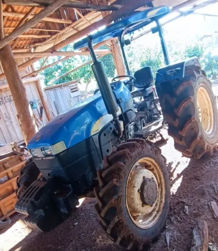 Trator TT3840 New Holland, Ano 2014