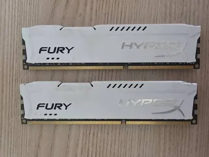 MEMÓRIA DDR3 16GB 1600MHZ aceito cartão