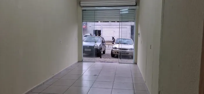 Salão Comercial para Locação em Sorocaba-SP, Bairro Jardim Santa Marina: 1 Sala, 1 Banheir