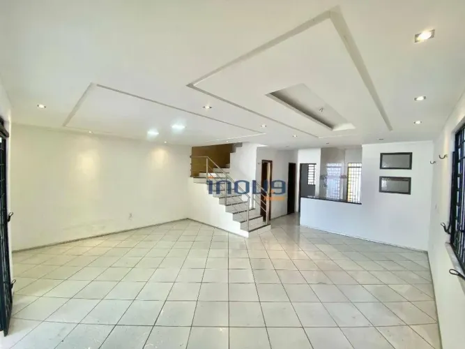 Casa com 4 dormitórios para alugar por R$ 3.660,00/mês - Maraponga - Fortaleza/CE