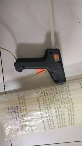 Pistola e Cola bastão silicone FINA 1KG