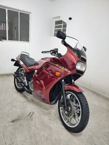 7 Galo 1991 / CBX 750 INDY
