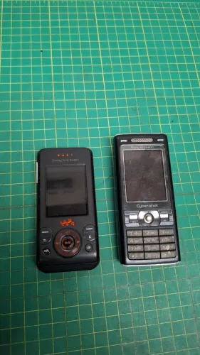 2 Celular Sony Ericsson vintage