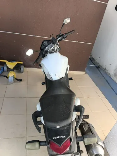 HONDA CB 300r