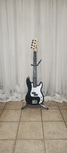 Contra baixo elétrico Precision PHX PBS Bk Preto 4 Cordas