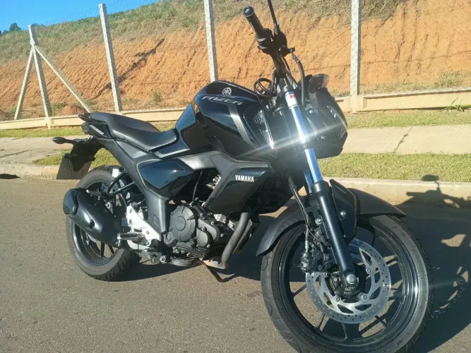 Fazer F15 flex 150