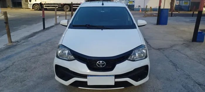 Toyota Etios X 1.3 Flex 16V 5P Mec. 2019